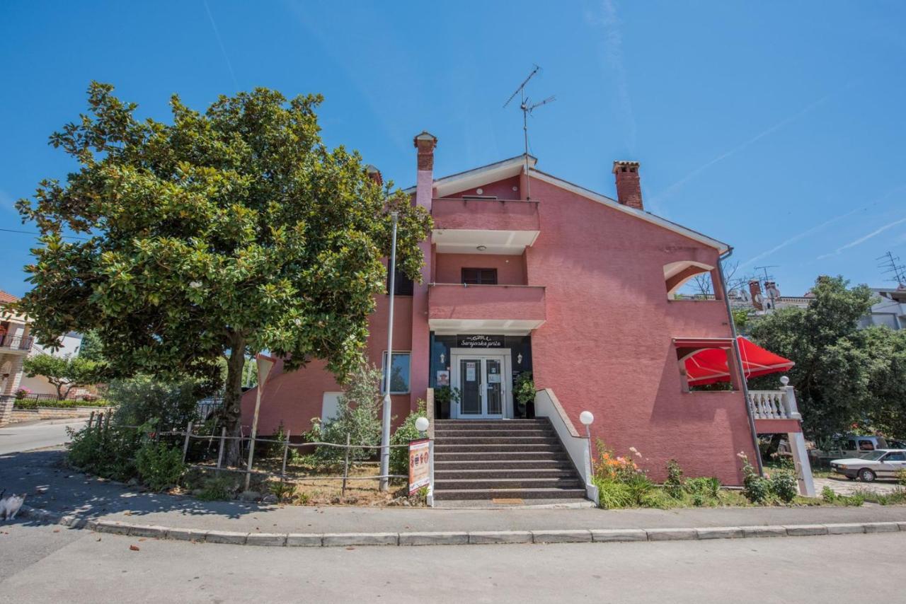 Two Bed Rooms Fortuna Near The Beach Porec Ngoại thất bức ảnh