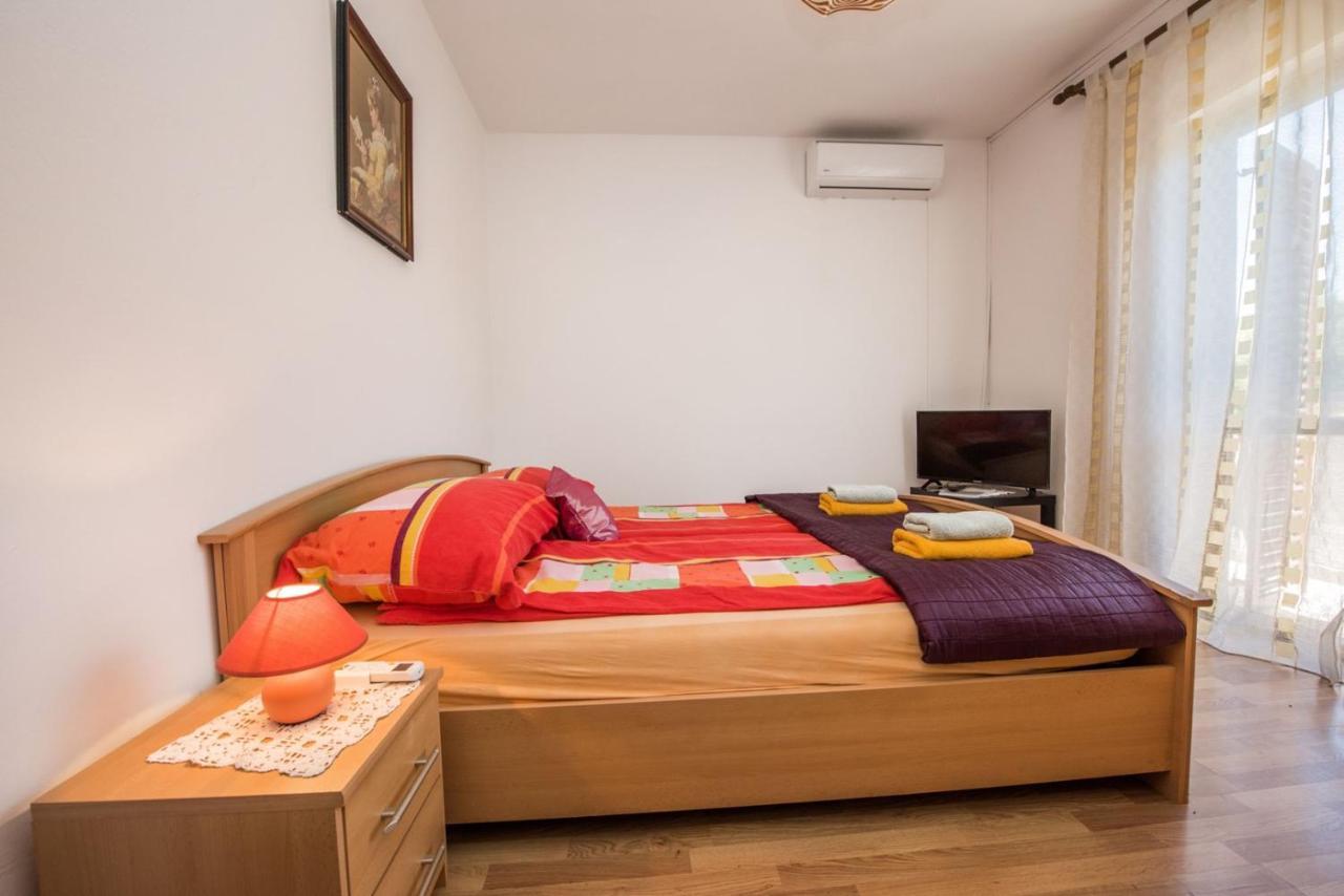 Two Bed Rooms Fortuna Near The Beach Porec Ngoại thất bức ảnh