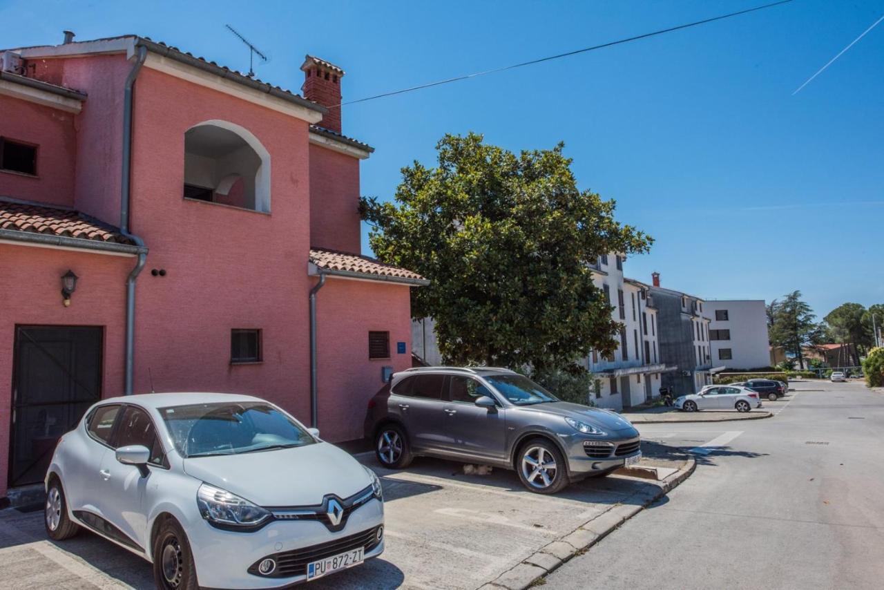 Two Bed Rooms Fortuna Near The Beach Porec Ngoại thất bức ảnh