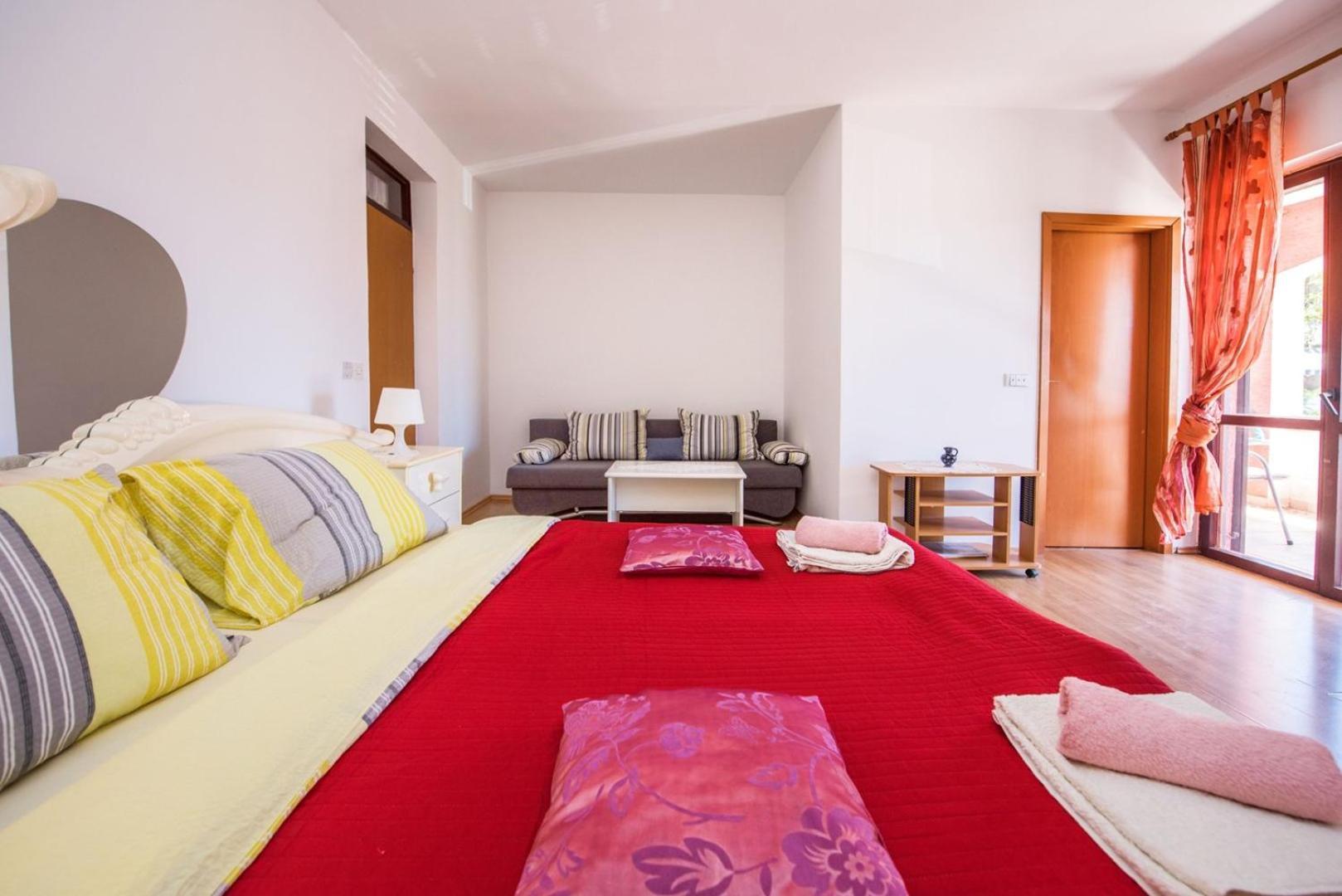 Two Bed Rooms Fortuna Near The Beach Porec Ngoại thất bức ảnh
