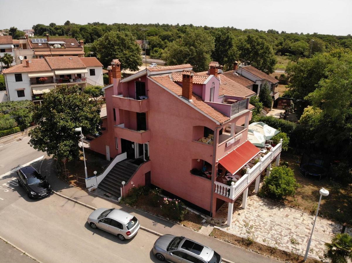 Two Bed Rooms Fortuna Near The Beach Porec Ngoại thất bức ảnh